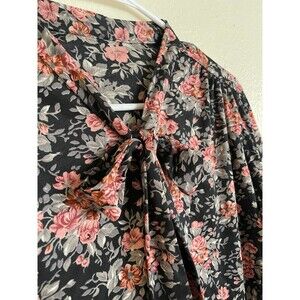 Women’s floral print tie front bow button down shirt top y2k 90s smooth & soft